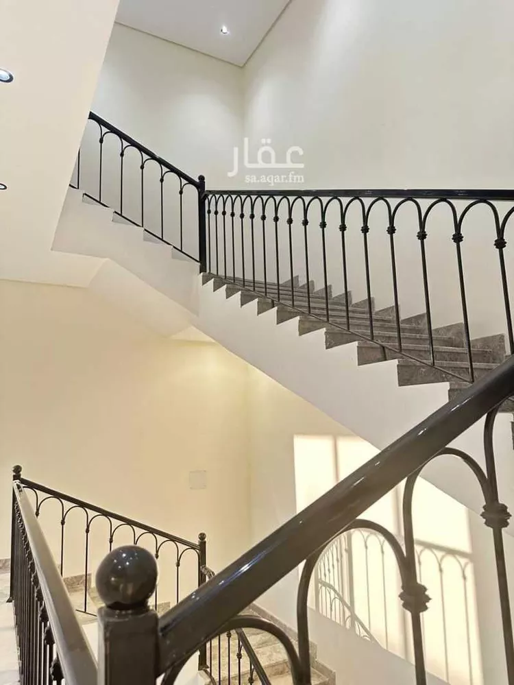 فيلا للبيع في شارع المسك, حي السيف, مدينة الدمام, المنطقة الشرقية صورة 4