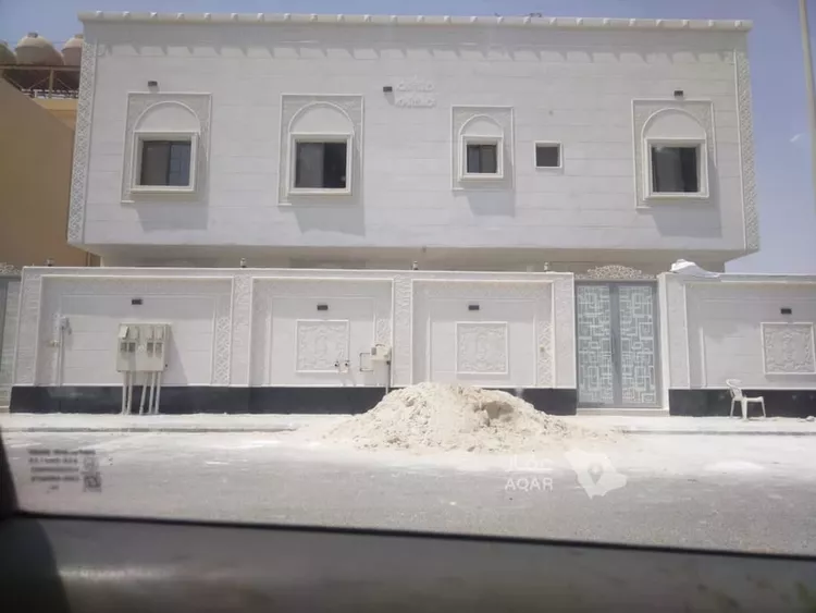 Floor for Sale in Al Khobar As Sawari