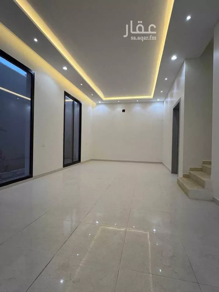 فيلا للبيع في شارع عمر الصفار, حي المرجان, مدينة الرياض, منطقة الرياض 7