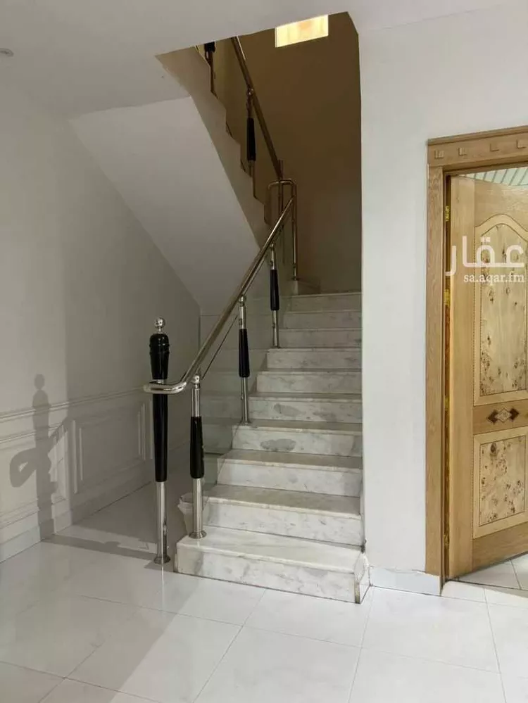 فيلا للبيع في شارع فضل الله بن عبدالله الطبري, حي الرمال, مدينة الرياض, منطقة الرياض صورة 2