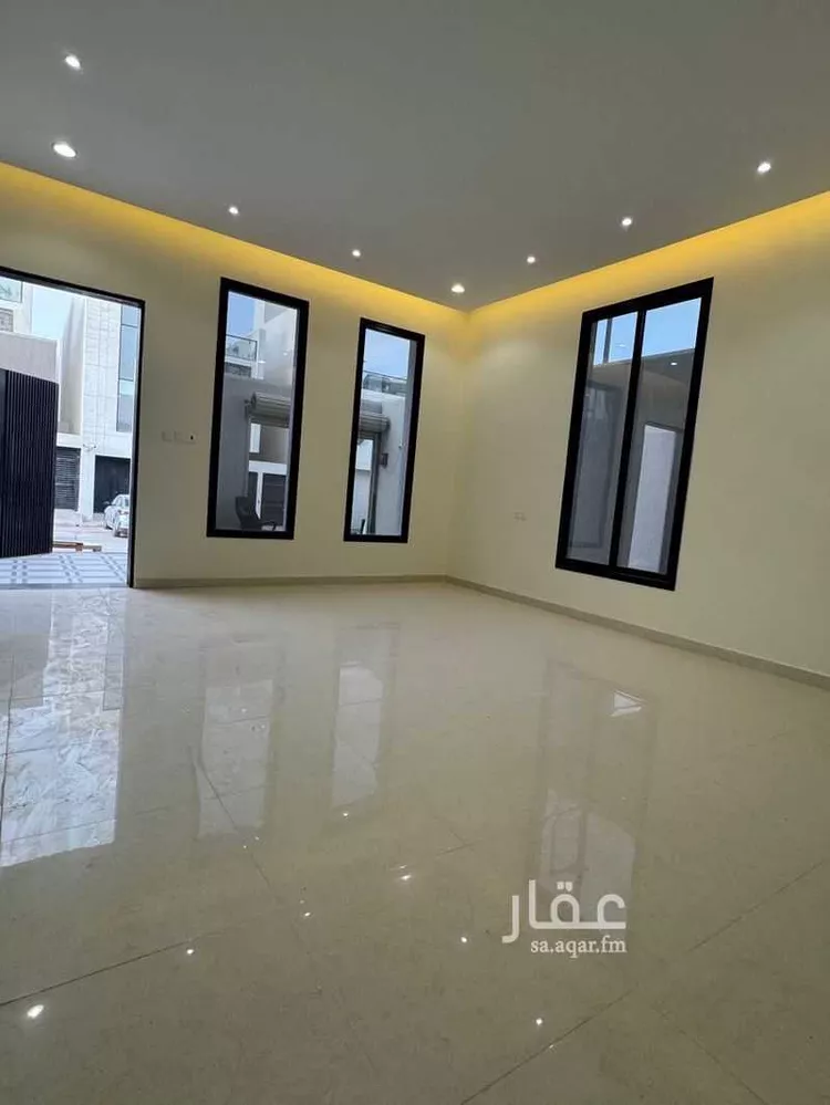 فيلا للبيع في شارع عمر الصفار, حي المرجان, مدينة الرياض, منطقة الرياض صورة 3