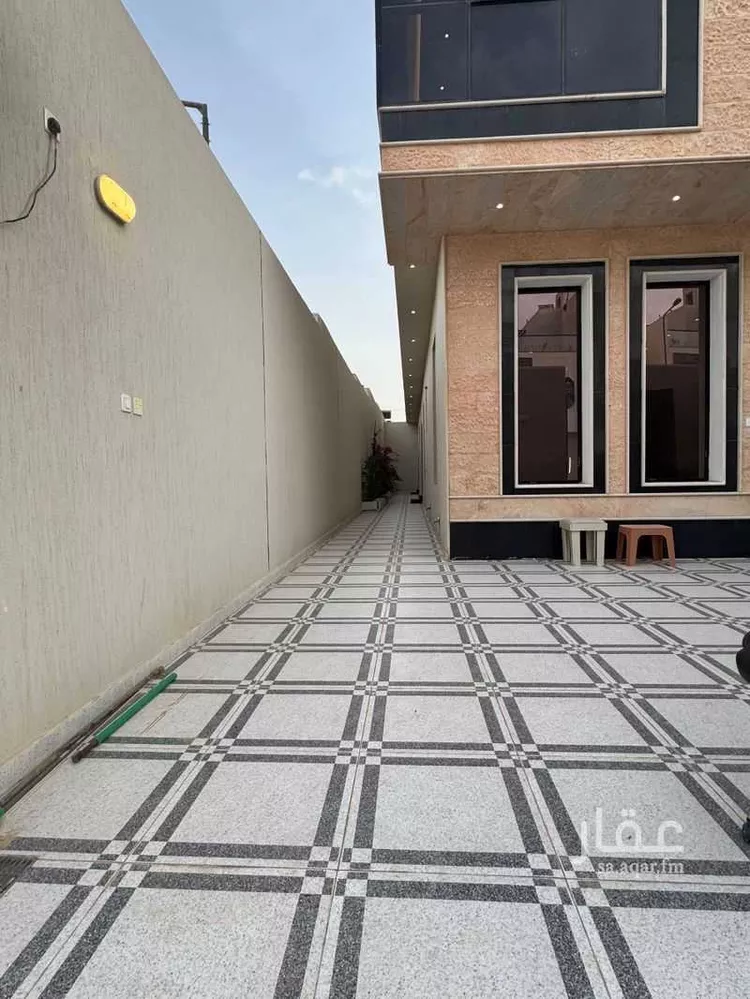 فيلا للبيع في شارع عمر الصفار, حي المرجان, مدينة الرياض, منطقة الرياض صورة 2