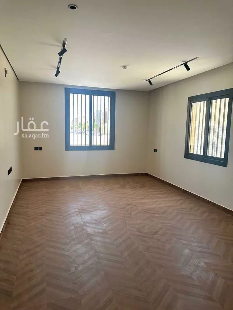 عمارة للإيجار في شارع رقم 208, حي ظهرة لبن, مدينة الرياض, منطقة الرياض صورة 5