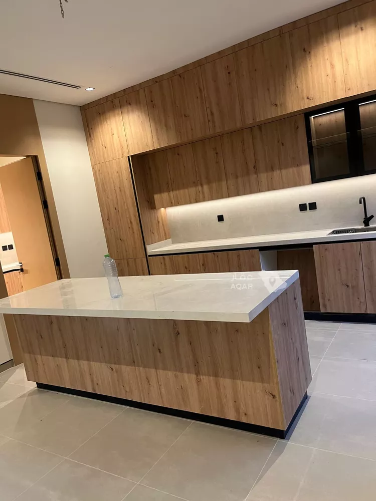 فيلا للإيجار في شارع رقم 1025, حي سدرة, مدينة الرياض, منطقة الرياض 5