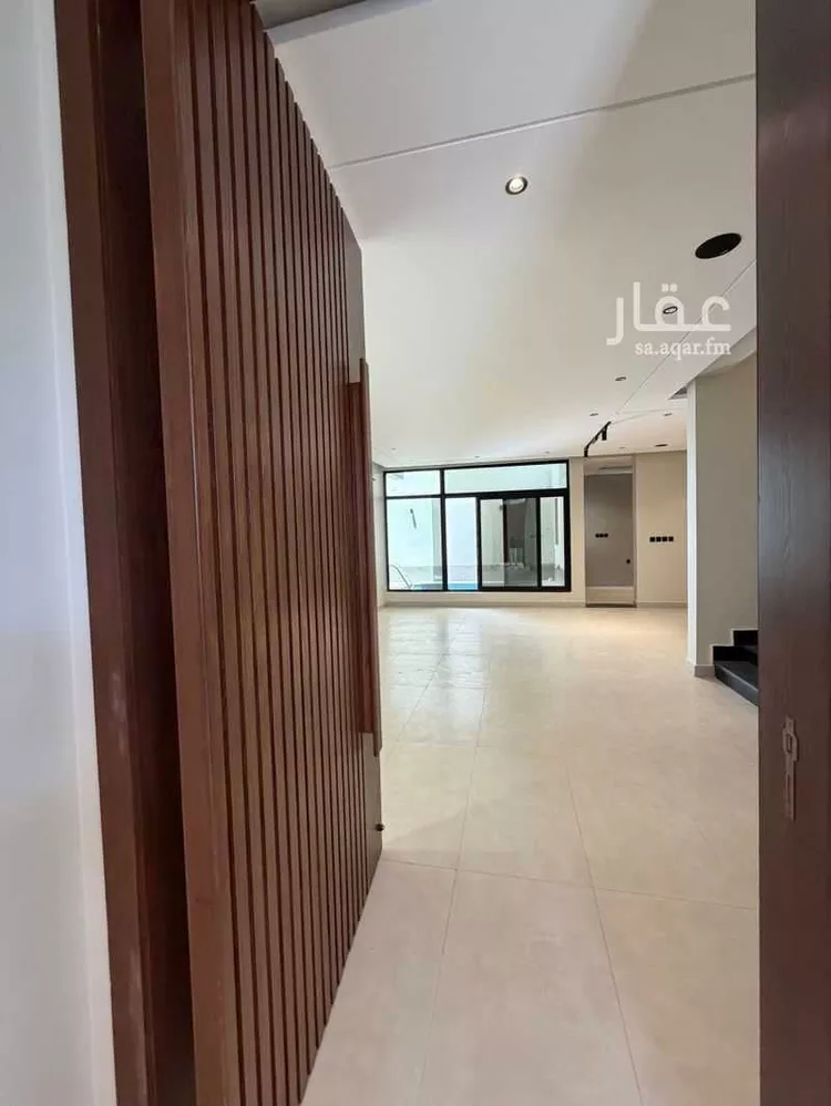 فيلا للبيع في شارع عبد الرحمن بن منقذ, حي الياقوت, مدينة جدة, منطقة مكة المكرمة صورة 2