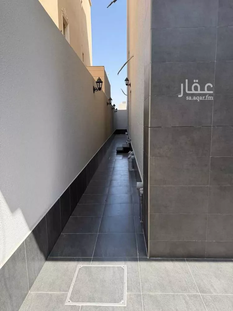عمارة للبيع في شارع عبد الملك المدني, حي الزمرد, مدينة جدة, منطقة مكة المكرمة صورة 3