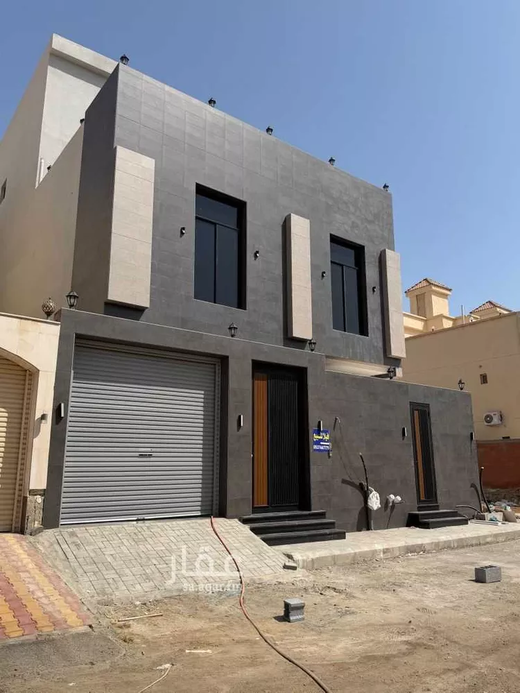 عمارة للبيع في شارع عبد الملك المدني, حي الزمرد, مدينة جدة, منطقة مكة المكرمة
