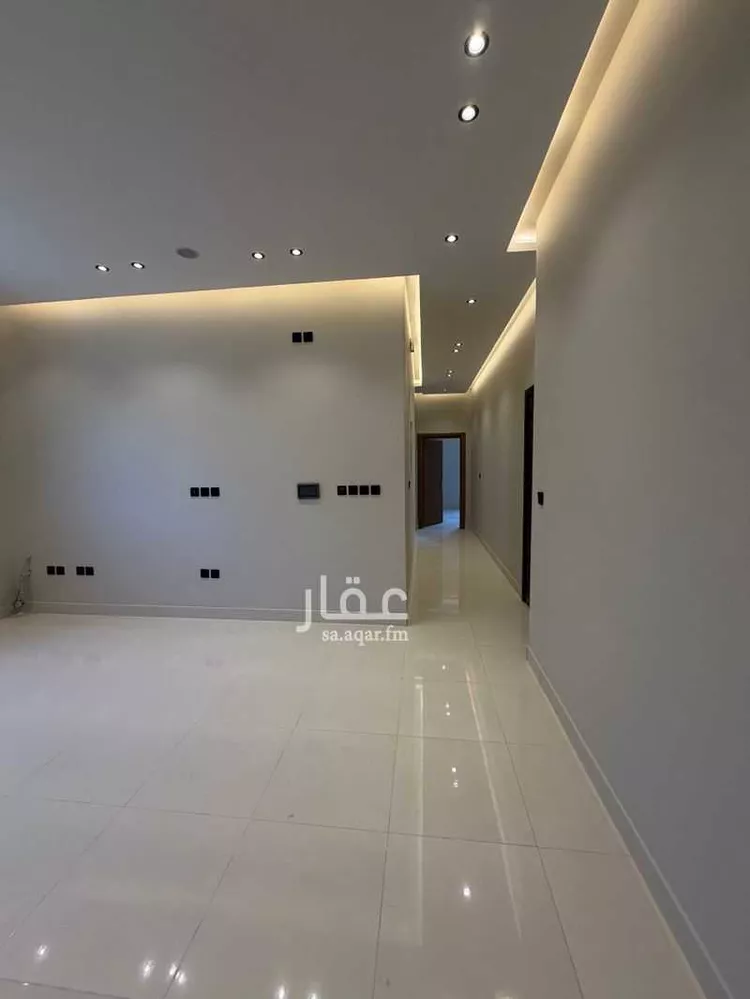 فيلا للبيع في شارع عبد الملك المدني, حي الزمرد, مدينة جدة, منطقة مكة المكرمة 11