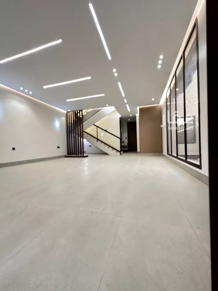 فيلا للبيع في شارع خثيم ابن عراك, حي وادي مذينب, مدينة المدينة المنورة, منطقة المدينة المنورة صورة 3