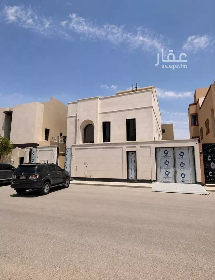 فيلا للإيجار في شارع شهيد الدين ثم الوطن عمر محمد ناصر القح, حي العارض, مدينة الرياض, منطقة الرياض