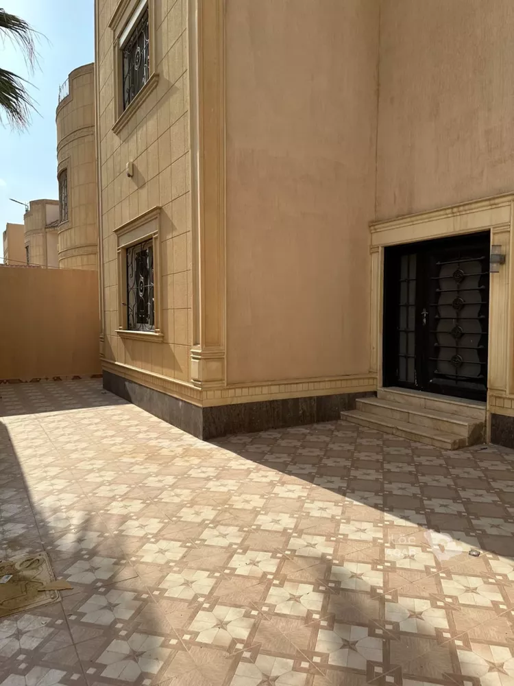 فيلا للإيجار في شارع رقم 190, حي الياسمين, مدينة الرياض, منطقة الرياض صورة 2