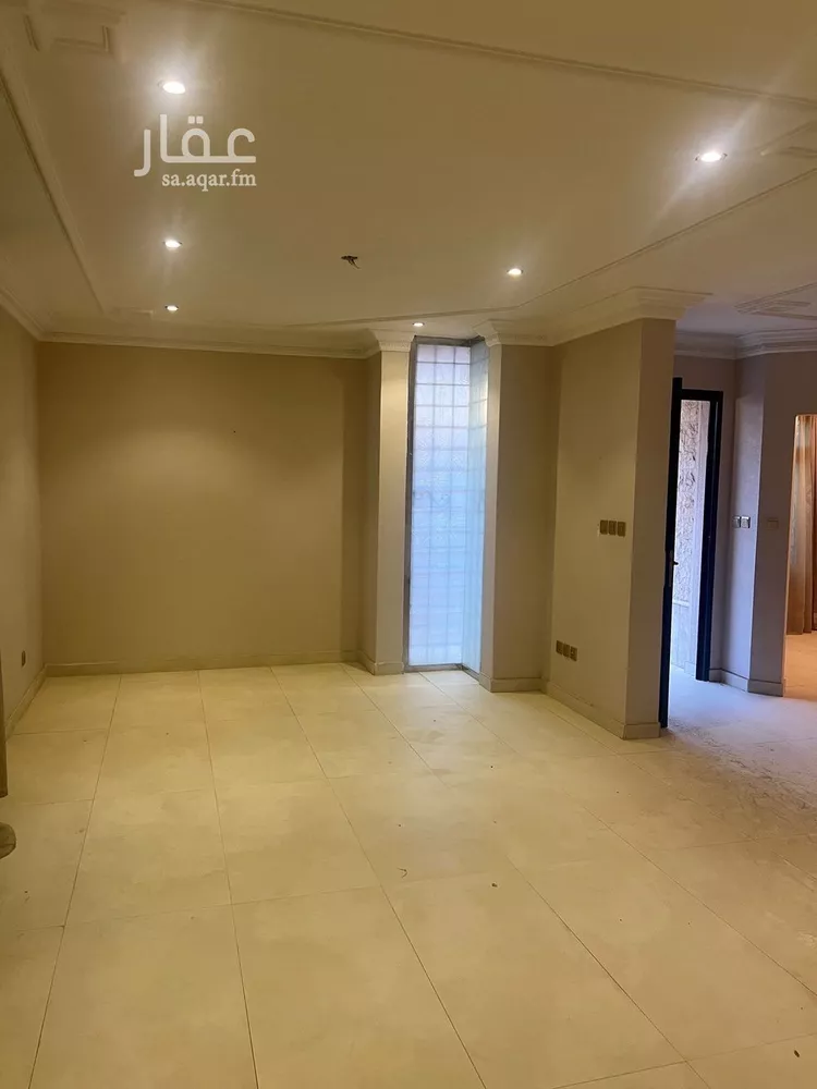 فيلا للبيع في شارع عبدالمحسن الطوسي, حي الروضة, مدينة الرياض, منطقة الرياض صورة 5