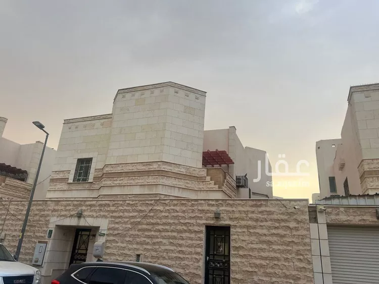 فيلا للبيع في شارع عبدالمحسن الطوسي, حي الروضة, مدينة الرياض, منطقة الرياض