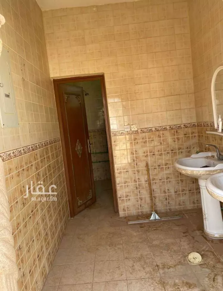 استراحة للبيع في شارع احمد بن عجيان, مدينة الرياض, منطقة الرياض صورة 3