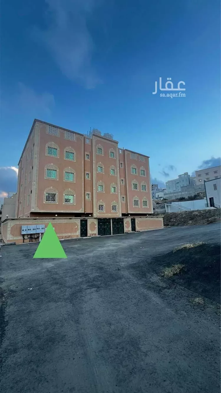 عمارة للإيجار في شارع وادي البطحاء, حي الروضة, مدينة أبها, منطقة عسير