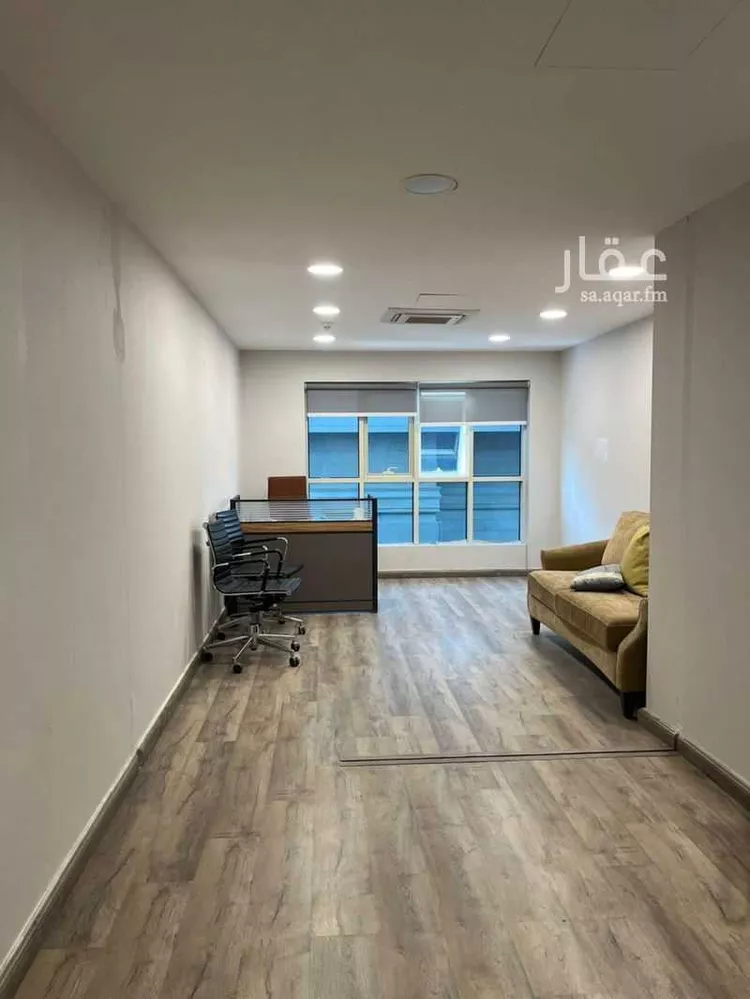 مكتب تجاري للإيجار في شارع الشيخ علي الحمد الصالحي, حي النخيل, مدينة الرياض, منطقة الرياض صورة 3