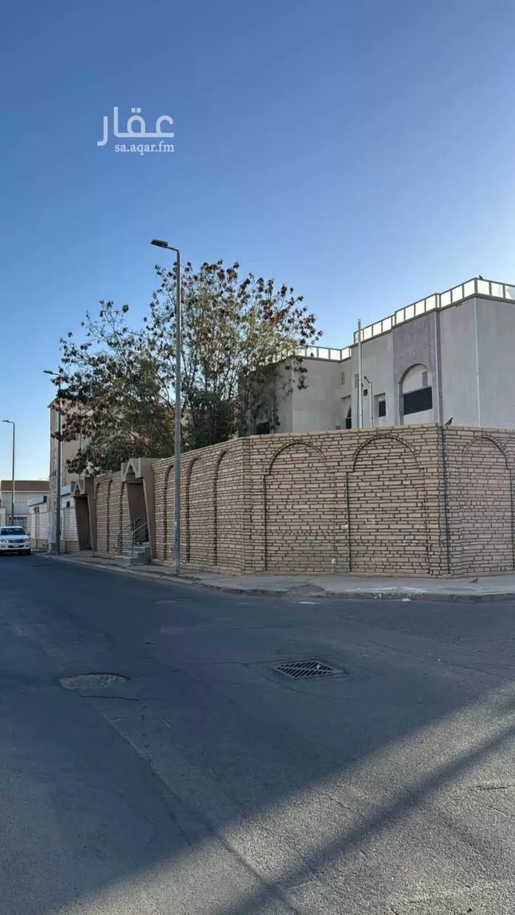 فيلا للبيع في شارع شارع حزام, حي الورود, مدينة تبوك, منطقة تبوك صورة 2