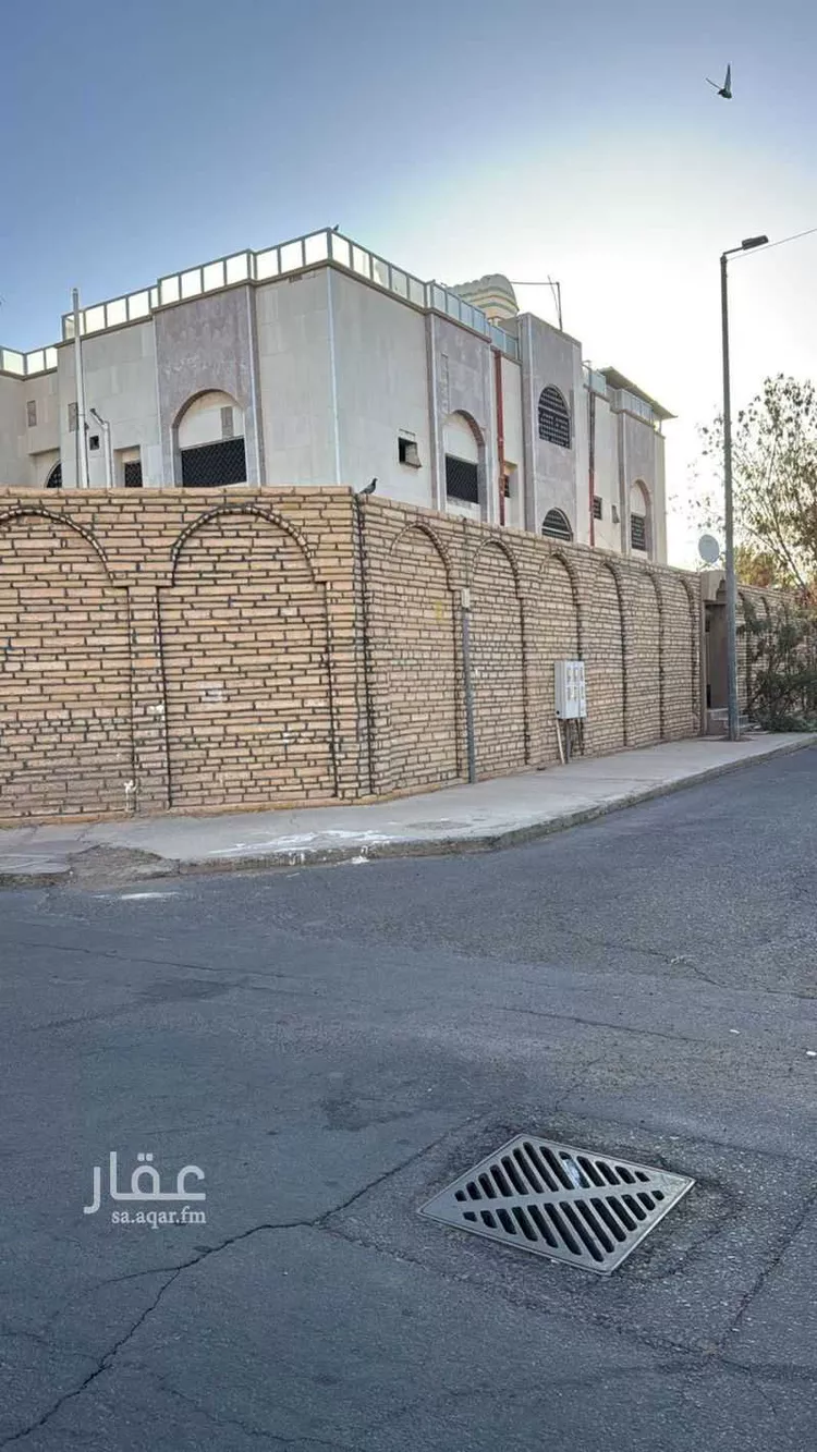 فيلا للبيع في شارع شارع حزام, حي الورود, مدينة تبوك, منطقة تبوك