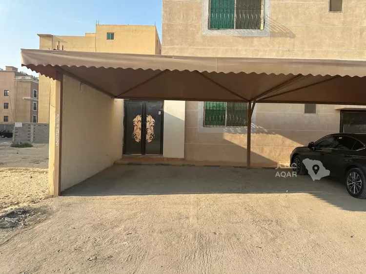 شقة للبيع في شارع المتباهي, حي هجر, مدينة الدمام, المنطقة الشرقية 13