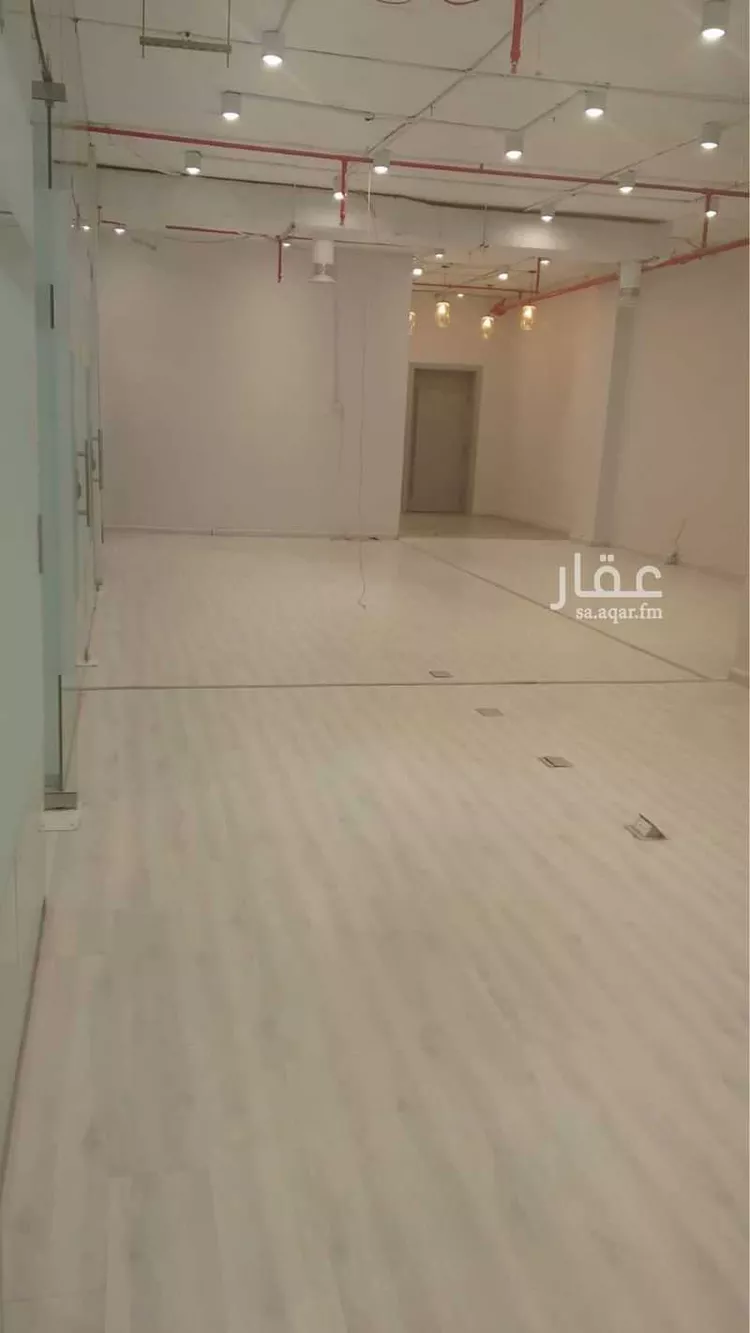مكتب تجاري للإيجار في شارع الثمامه, حي الندى, مدينة الرياض, منطقة الرياض صورة 4
