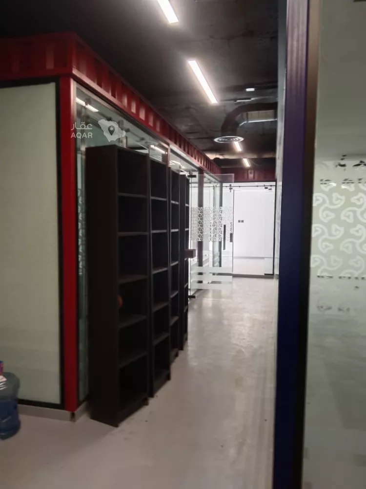 مكتب تجاري للإيجار في شارع عثمان بن عفان, حي الندى, مدينة الرياض, منطقة الرياض 5