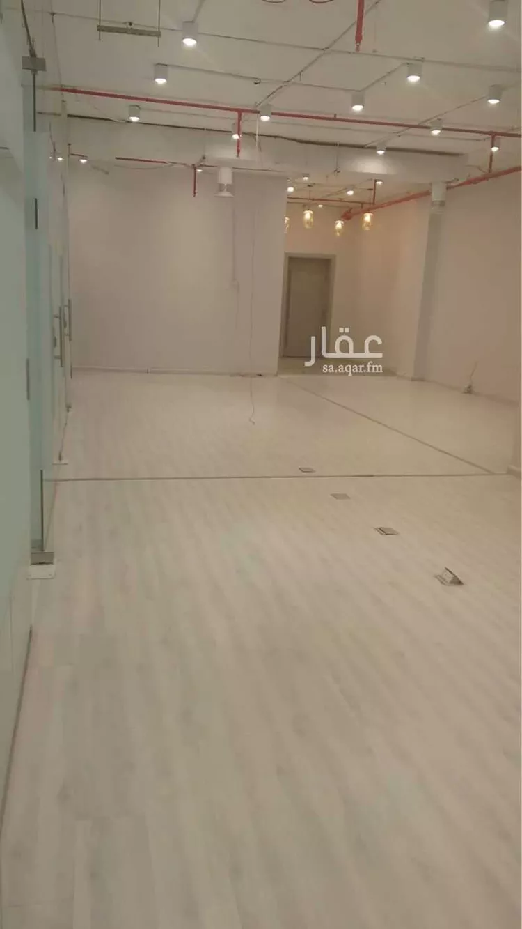 مكتب تجاري للإيجار في شارع الثمامه, حي الندى, مدينة الرياض, منطقة الرياض صورة 3