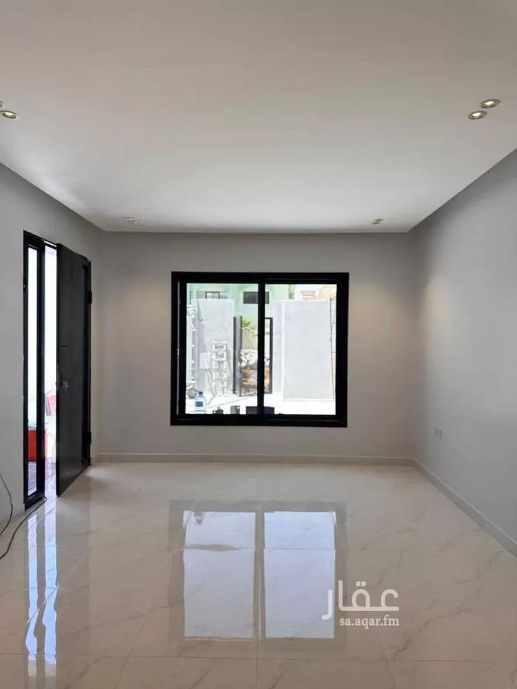 فيلا للإيجار في شارع العباس بن مرداس, حي السليمانية, مدينة الرياض, منطقة الرياض صورة 2