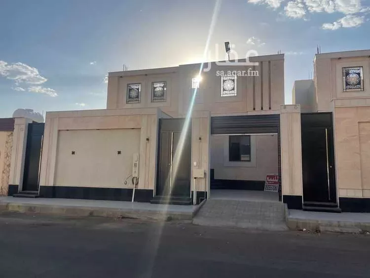 دور للبيع في شارع ابو بكر بن احمد المقدسي, حي الدفاع, مدينة المدينه المنوره, منطقة المدينة المنورة