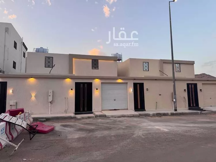 دور للبيع في شارع مروان بن معاوره الفزاري, حي طيبة, مدينة المدينة المنورة, منطقة المدينة المنورة