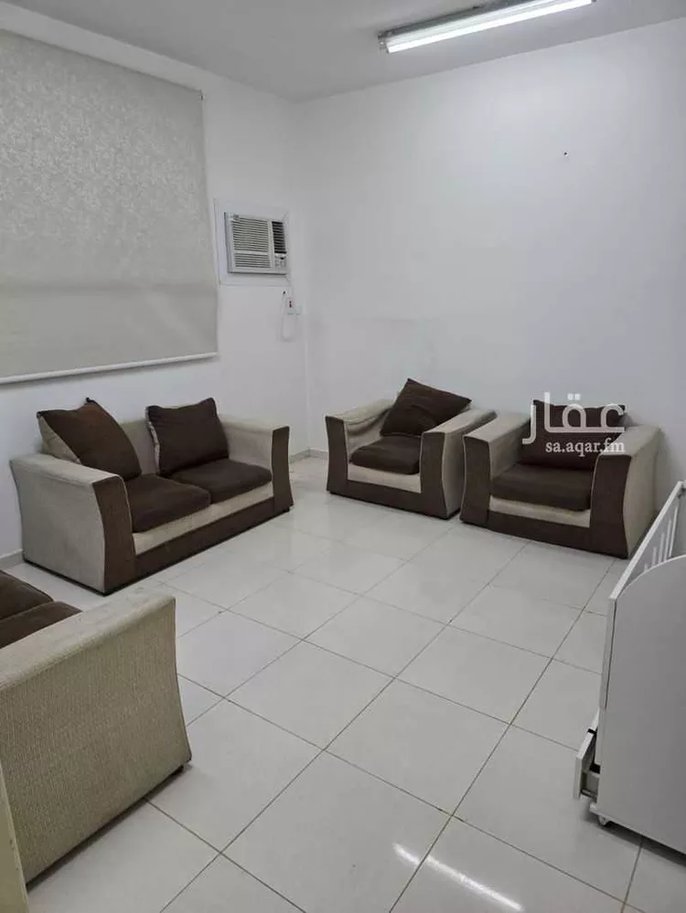 فيلا للإيجار في شارع أبان بن تغلب, حي الملك فيصل, مدينة الرياض, منطقة الرياض صورة 5