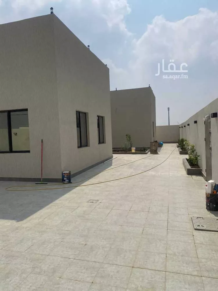Floor for Sale in Abu `Arish Al Mahdgh صورة 3