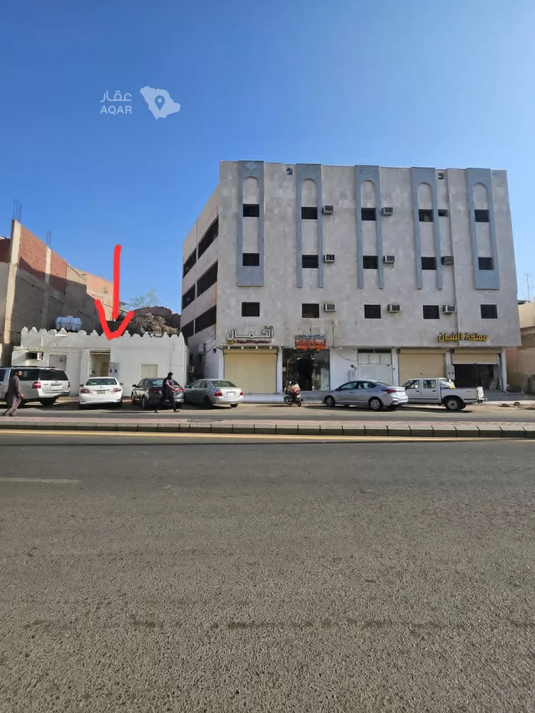 فيلا للبيع في شارع سكه الحديد, حي العنابس, مدينة المدينة المنورة, منطقة المدينة المنورة