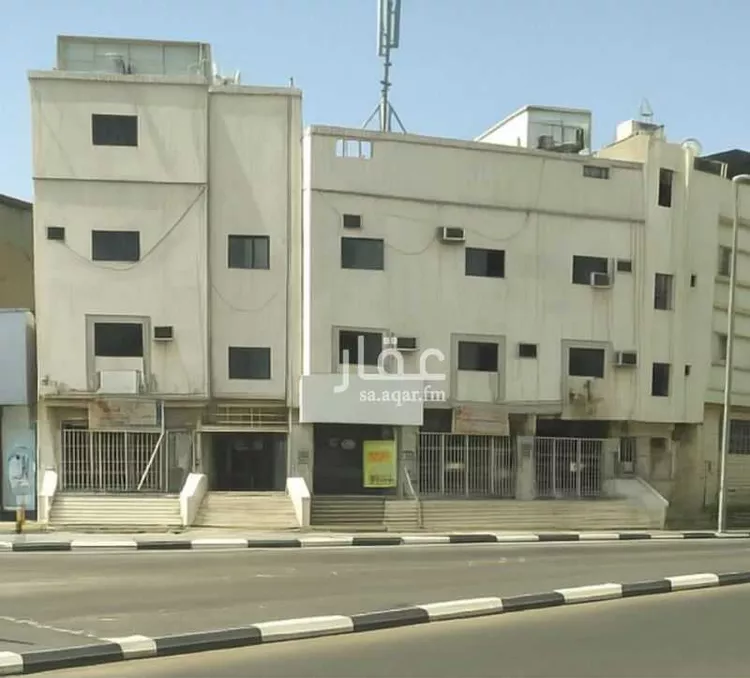 عمارة للبيع في شارع ابن ماجد, حي معشي, مدينة امارة منطقة مكة المكرمة - الطائف, منطقة مكة المكرمة