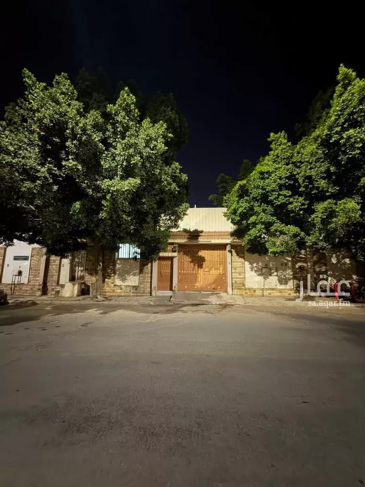 فيلا للبيع في شارع عوف ابن مالك, حي أم العراد, مدينة الطائف, منطقة مكة المكرمة صورة 4