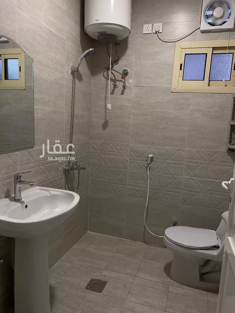 شقة للإيجار في شارع الرابع عشر, حي الثقبة, مدينة الخبر, المنطقة الشرقية صورة 3