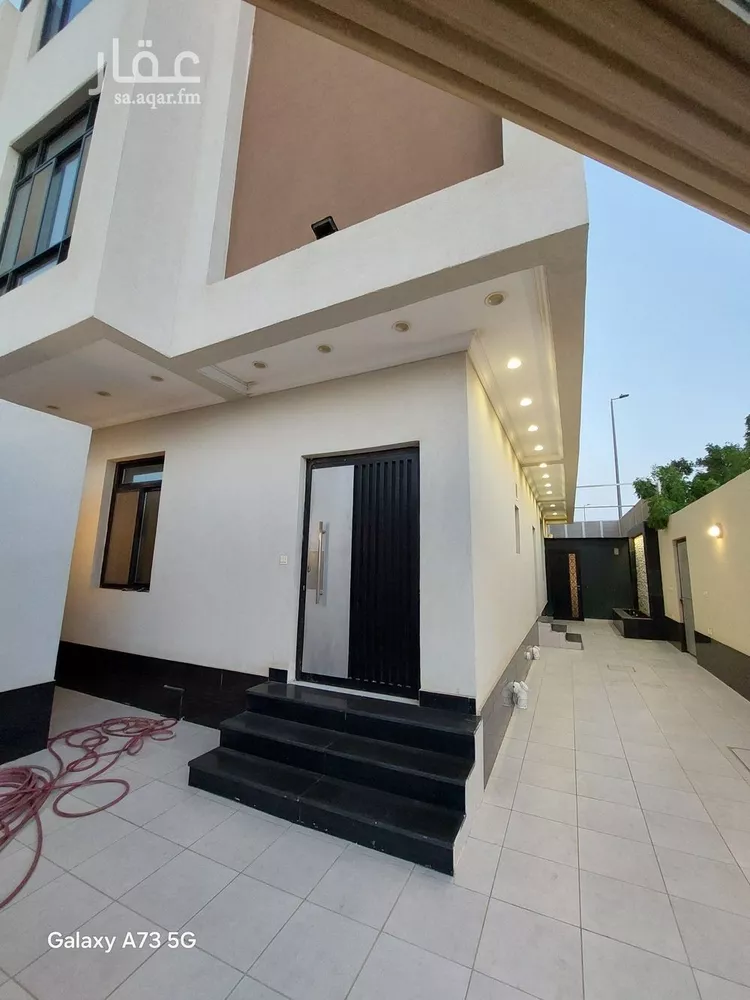 فيلا للبيع في شارع جنادة المري, حي اللؤلؤ, مدينة جدة, منطقة مكة المكرمة صورة 3