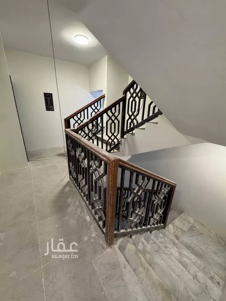 عمارة للإيجار في شارع حاتم الطائي, حي الروضة, مدينة الرياض, منطقة الرياض صورة 2