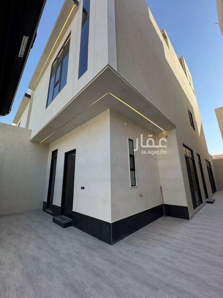 فيلا للبيع في شارع أبي إسحاق العسكري, حي العارض, مدينة الرياض, منطقة الرياض صورة 3