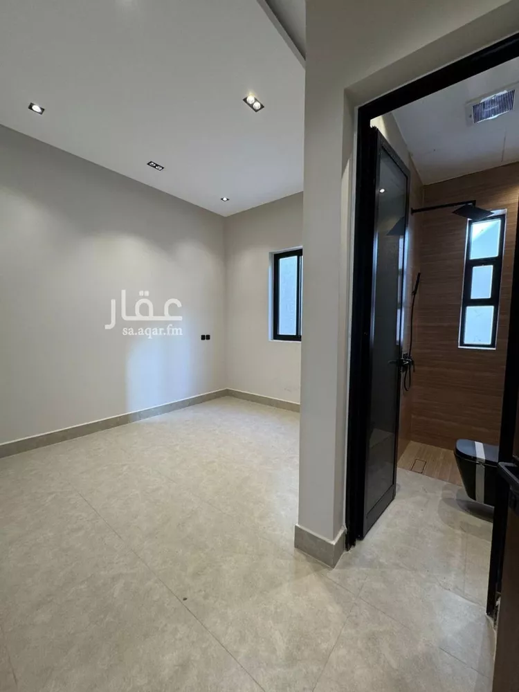 Villa for Sale in Riyadh Al Arid 11