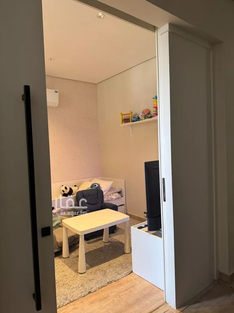 شقة للبيع في شارع المناقيش, حي غرناطة, مدينة الرياض, منطقة الرياض 15