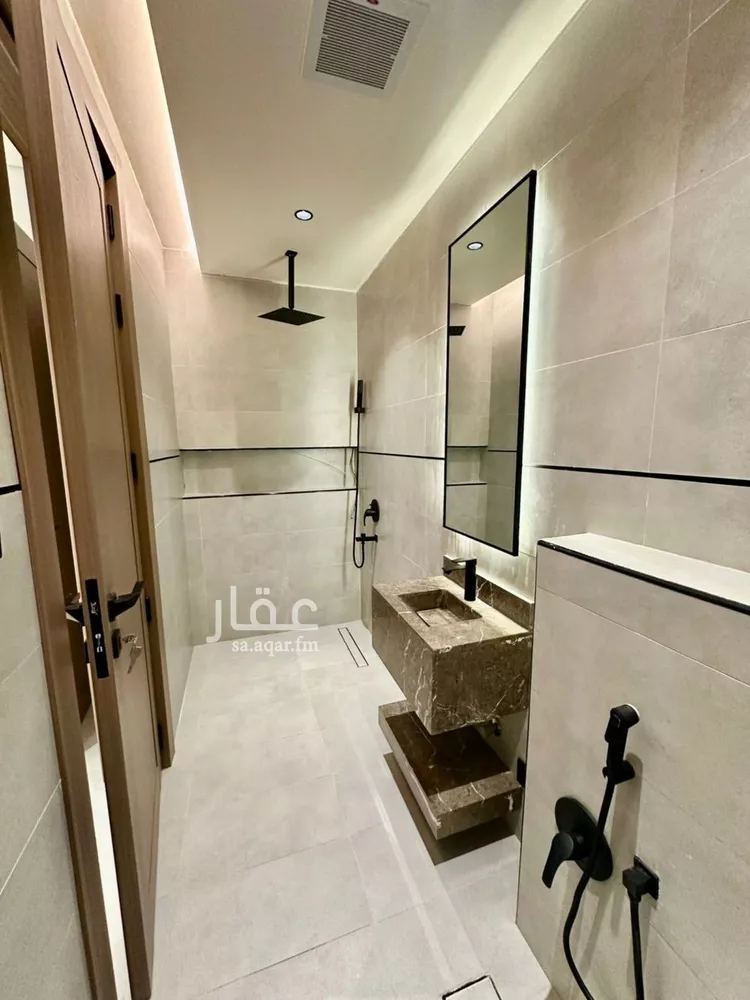 دور للبيع في شارع رقم 452, حي النرجس, مدينة الرياض, منطقة الرياض صورة 4
