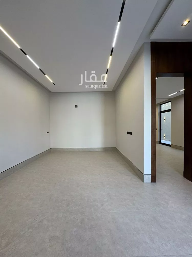 Villa for Sale in Riyadh Al Arid 9