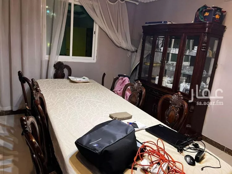 فيلا للبيع في شارع محمود زيني, حي المونسية, مدينة الرياض, منطقة الرياض 9