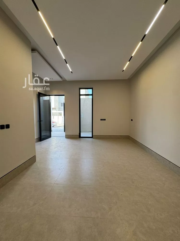 Villa for Sale in Riyadh Al Arid 7
