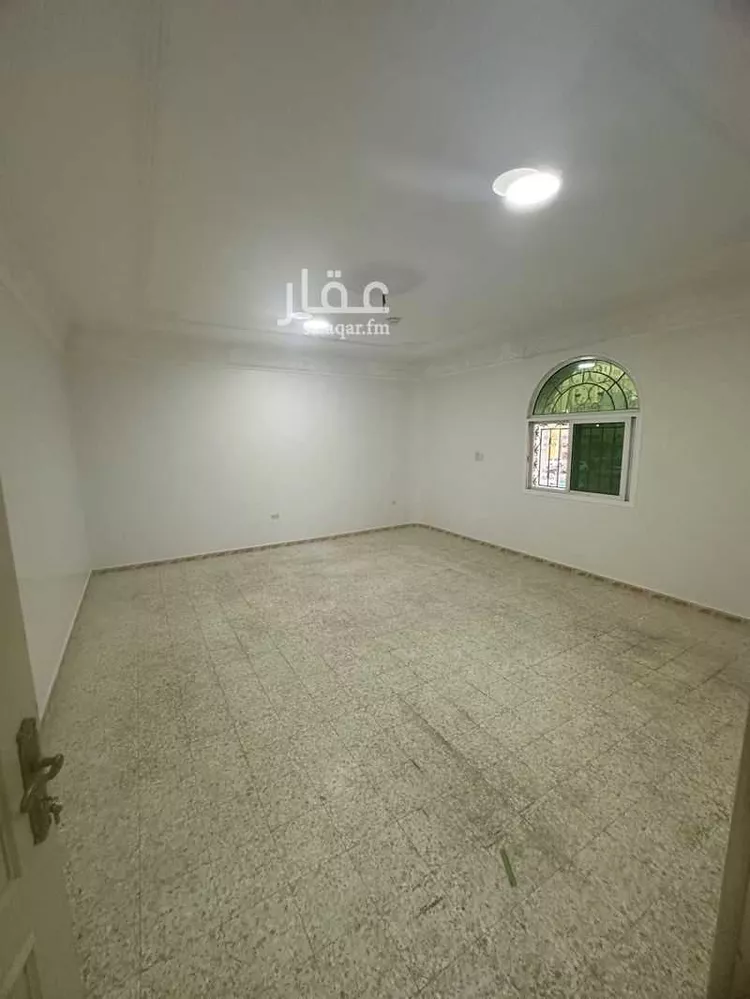 عمارة للإيجار في شارع السابع عشر, حي الخبرالشمالية, مدينة الخبر, المنطقة الشرقية صورة 5