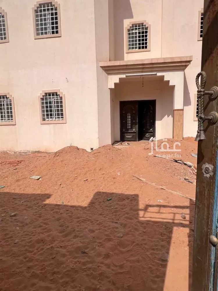 فيلا للبيع في شارع الغمير, حي النهضة, مدينة الرياض, منطقة الرياض صورة 3