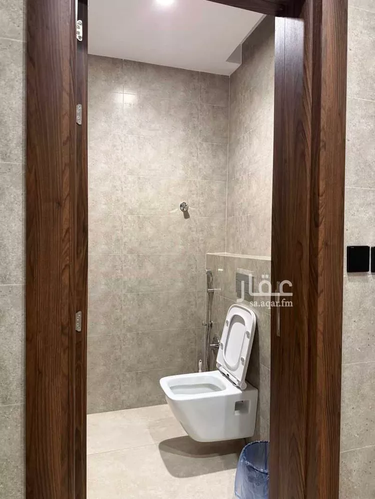 Commercial Office for Rent in Riyadh Al Khaleej صورة 3