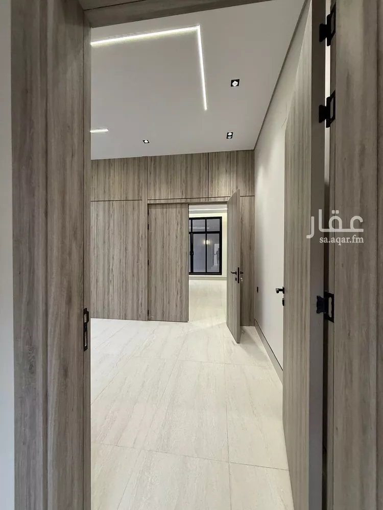 فيلا للبيع في شارع عبدالرحمن بن داود, حي الرمال, مدينة الرياض, منطقة الرياض صورة 4