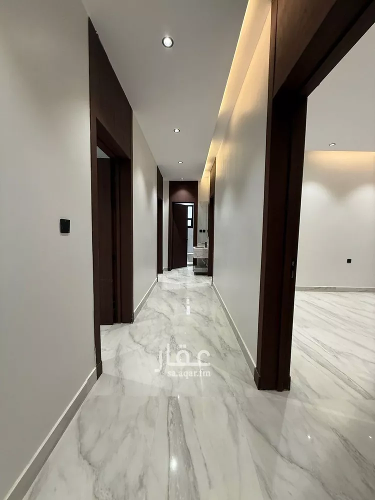 دور للبيع في شارع أحمد العطار, حي الرمال, مدينة الرياض, منطقة الرياض صورة 3