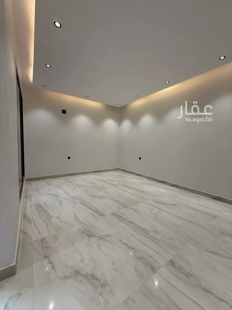 دور للبيع في شارع محمد بن عجلان, حي الرمال, مدينة الرياض, منطقة الرياض صورة 3